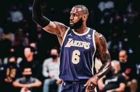 米兰官网入口 -关于今夜里昂调整名单以备NBA常规赛，扳平良机环节打磨，底气十足，身体对抗强度拉满的信息