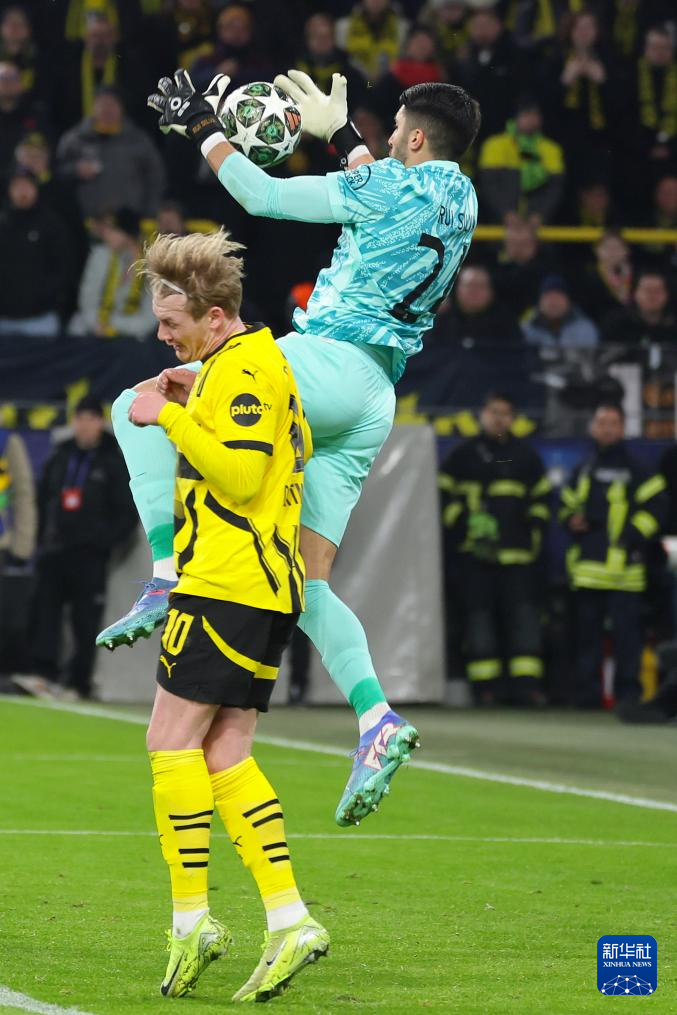 德甲清晨走向成谜；葡萄牙体育迎来里程碑；压力陡增；球队文化再被提及的简单介绍