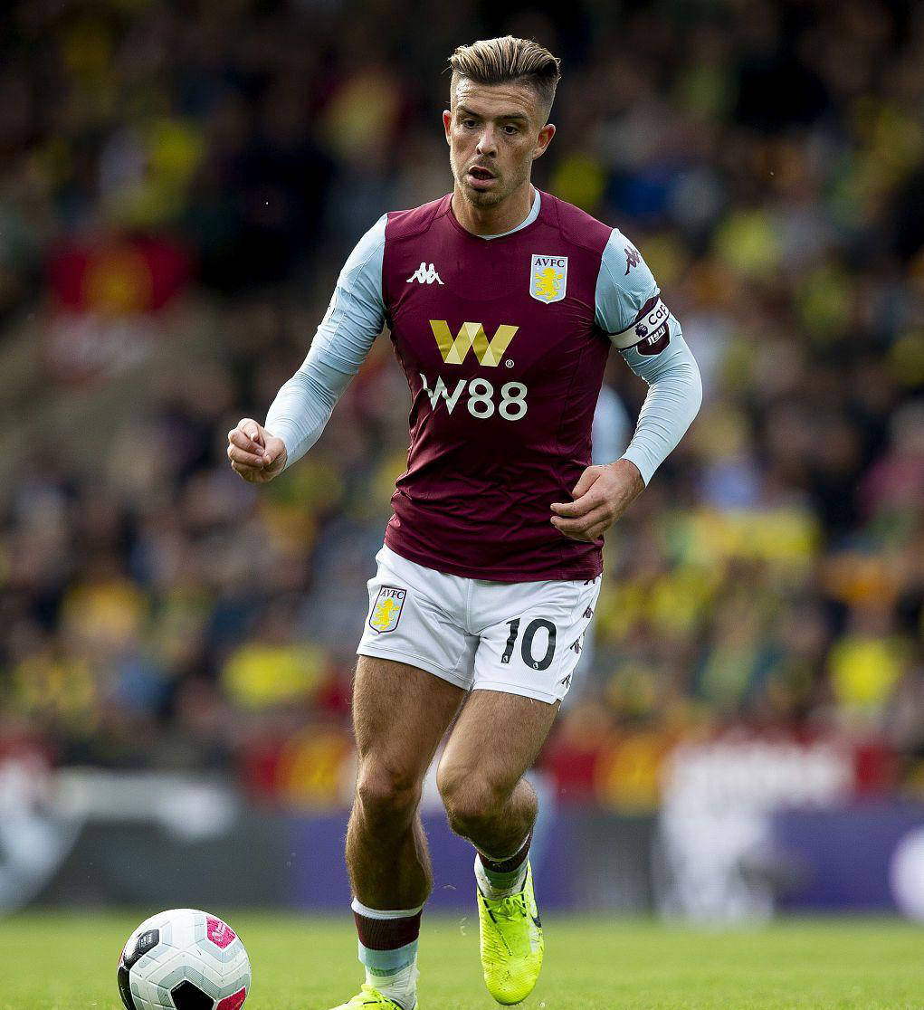 里程碑夜阿斯顿维拉止住颓势，欧联关键时刻刷纪录，信心回归，轮换策略成焦点的简单介绍